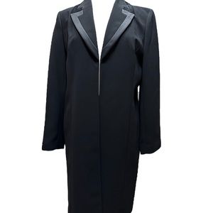 Brand new Women size 14 p NWOT Black color mid length Tuxedo jacket